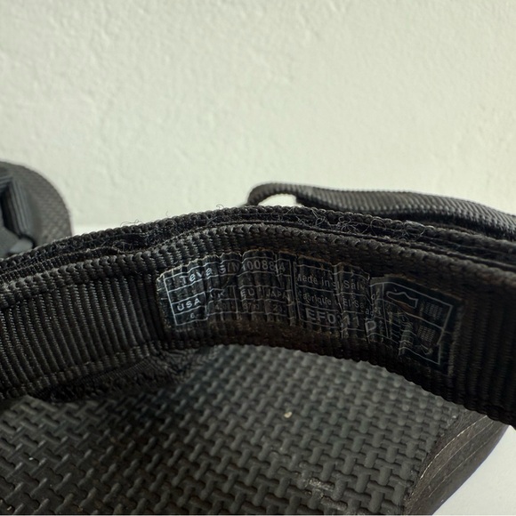 Teva Flatform Universal Sandal Black W6 - Picture 6 of 8